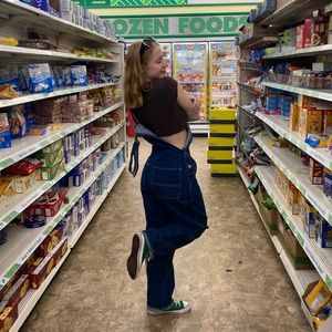 Meet your Posher, Isha